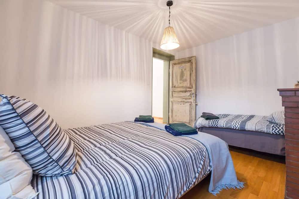 Entire apartment, Thann Colmar - 1 bedroom - 5 pers - Parking in Colmar, Colmar region