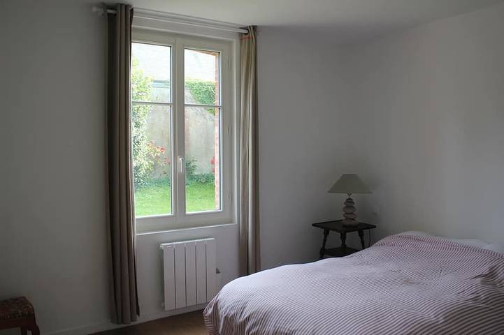 Location de vacances pour 9 personnes, avec terrasse et jardin à Saint-Pierre-en-Port - 2