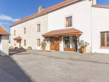 Gîte pour 6 personnes, avec terrasse à Auxonne