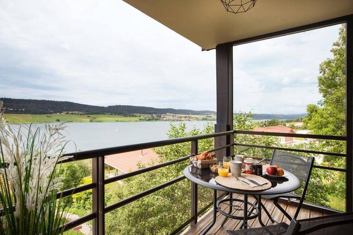 Appartement de vacances pour 2 personnes, avec Balcon ainsi que Vue sur le lac et Vue