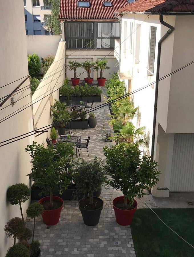 Location de vacances pour 2 personnes, avec jardin ainsi que sauna et vue à Chamalières - 3