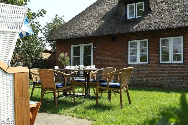 Ferienhaus für 5 Personen, mit Terrasse und Garten sowie Sauna, mit Haustier in Oldsum - 2