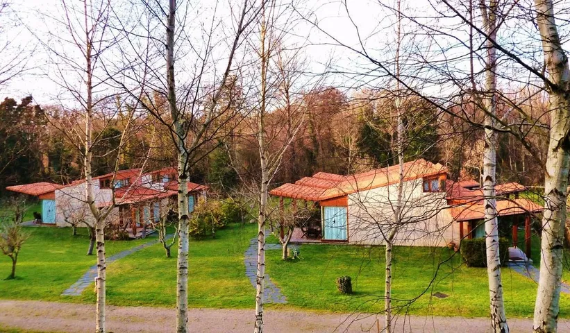 Camping pour 2 personnes, avec piscine ainsi que jardin et vue - 1
