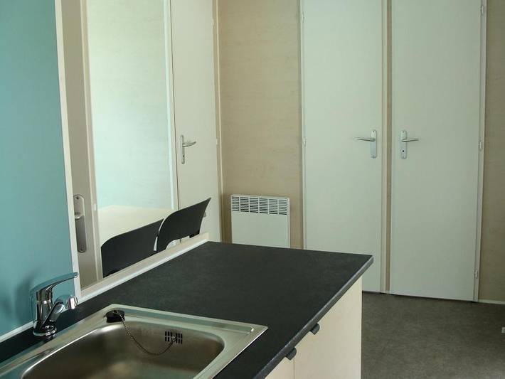 Mobil home pour 6 personnes, avec bassin pour enfant dans Sion-sur-l'Océan - 4