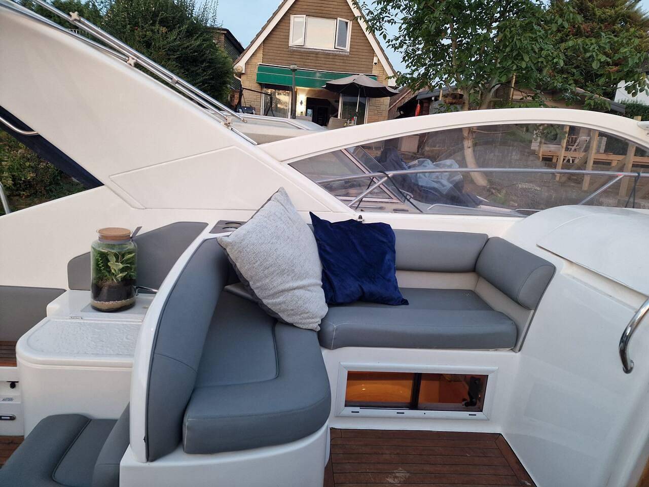 Apartamento vacacional entero, Romantic 3Beds Yacht Escape on Thames in Berkshire