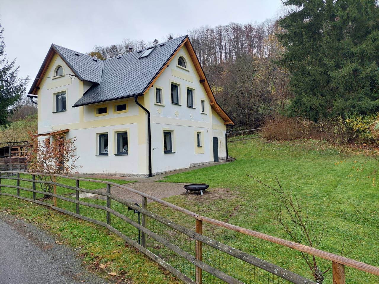 In natürlicher Umgebung in Teplice nad Metují, Région de Náchod