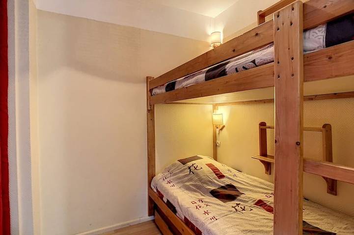 Gîte pour 4 personnes, avec balcon/terrasse dans Office De Tourisme La Toussuire - 2