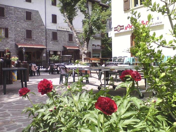 Hotel per 3 persone, con panorama e giardino - 1
