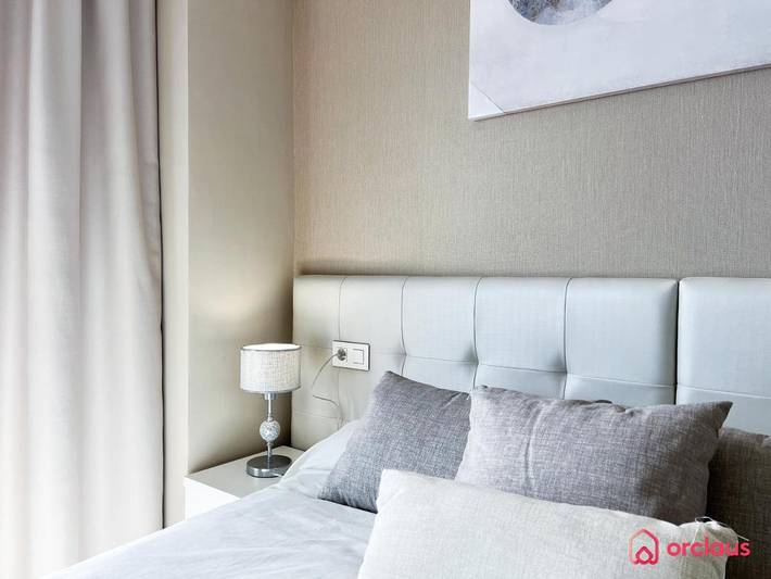 Gîte pour 6 personnes, avec piscine ainsi que terrasse et vue à Cabanes - 3