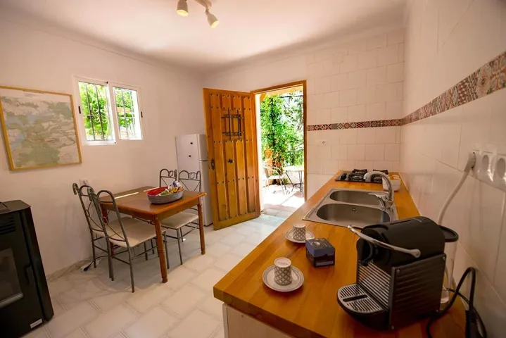 Apartamento de vacaciones para 2 personas, con vistas al lago además de terraza y vistas - 1