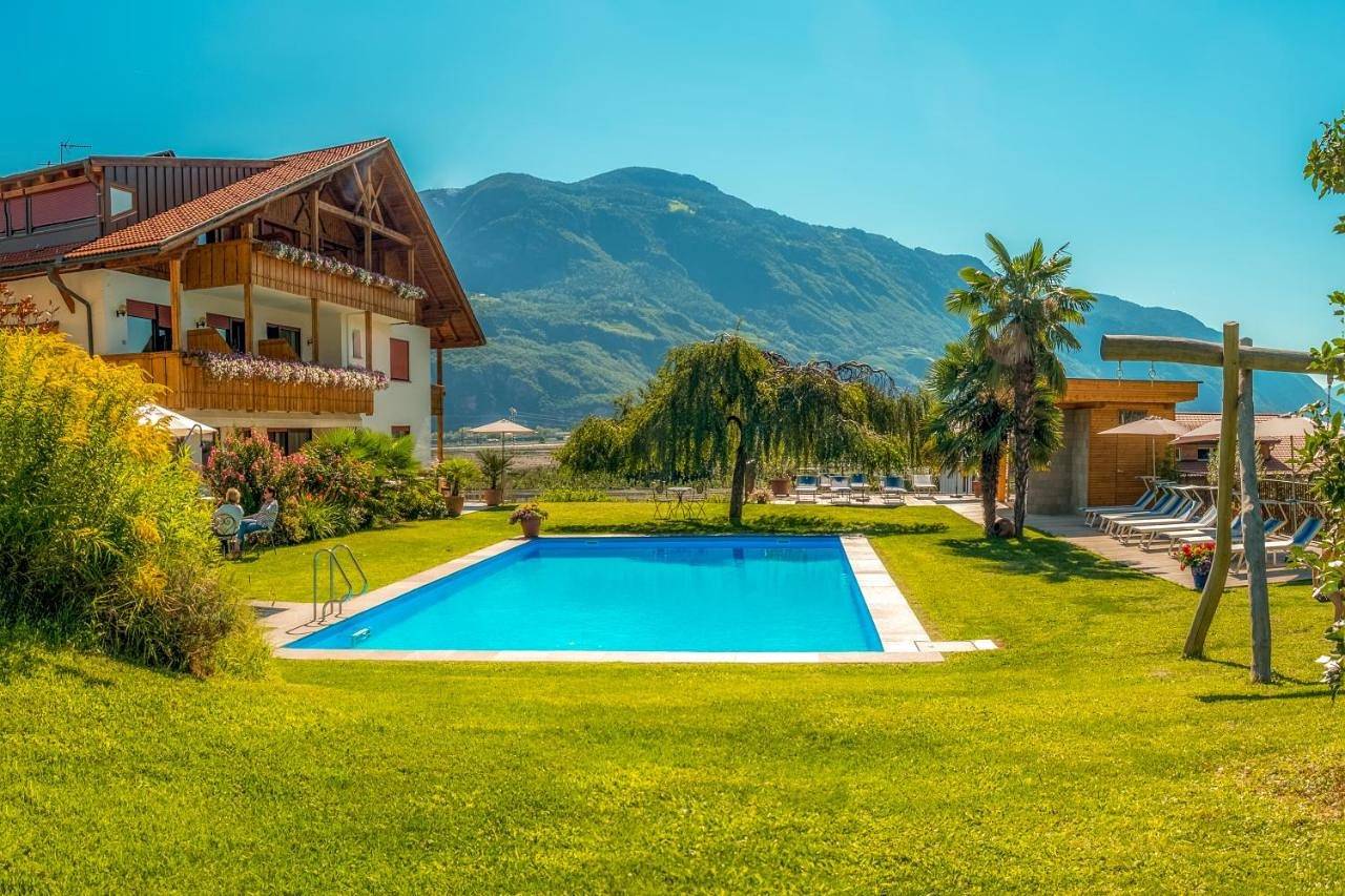 Hotel und Residence Johanneshof in Tscherms, Ortleralpen