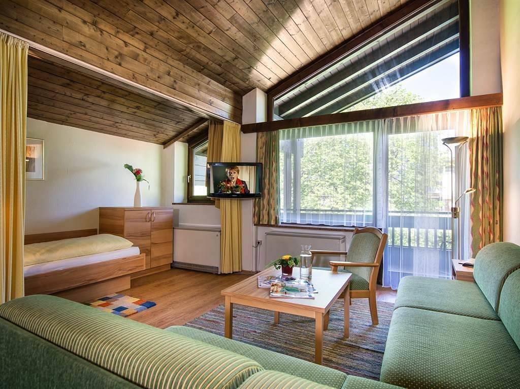 Ganze Ferienwohnung, Type D / 2 Schlafzimmer, 1 Wohn-Schlafraum in Bad Hofgastein, Ski Amadé
