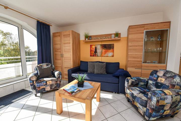 Ferienwohnung für 4 Personen, mit Balkon in Döse - 2