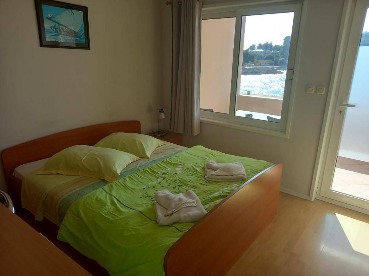 Riva1 Apartments and Rooms in Blato, Korcula
