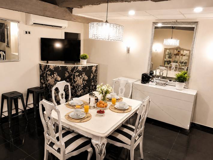 Estudio entero, Vacansis Valencia Centro Bajo Iturbi in Valencia City Centre, Valencia