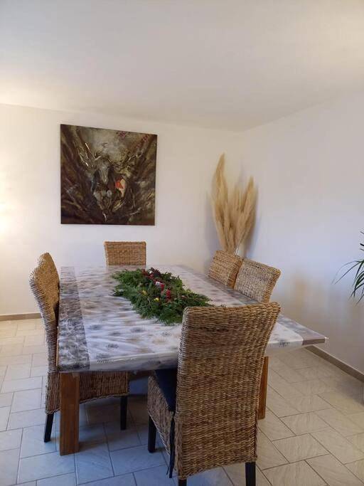 Location de vacances pour 10 personnes, avec jardin et piscine, animaux acceptés à Le Teil - 4