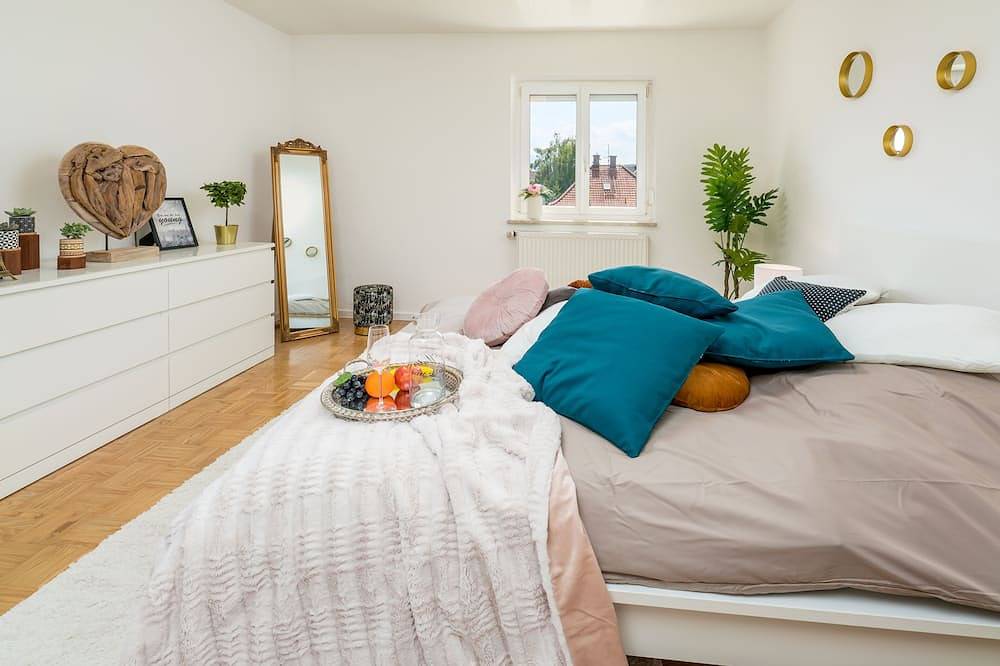Eg L -Schöne 70m² 2-Zimmer City Wohnung im Zentrum in Freilassing, Rupertiwinkel