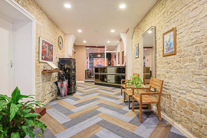 Hôtel pour 2 personnes, avec Terrasse à Caen