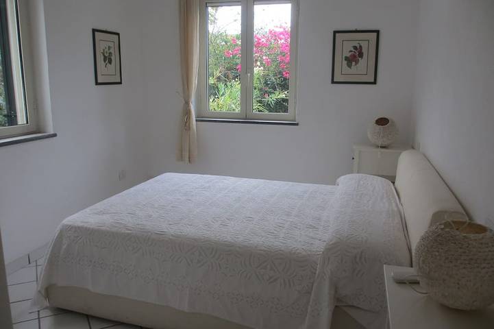 Location de vacances pour 6 personnes, avec terrasse et jardin, animaux acceptés à Maratea - 2