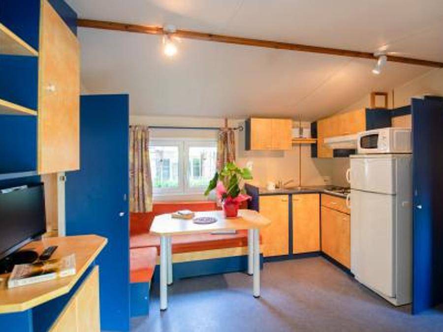 Camping Les Eaux Chaudes - Mobilheim 6 personen - Cabanon Classic 3 Schlafzimmer in Digne-les-Bains, Alpes-de-Haute-Provence