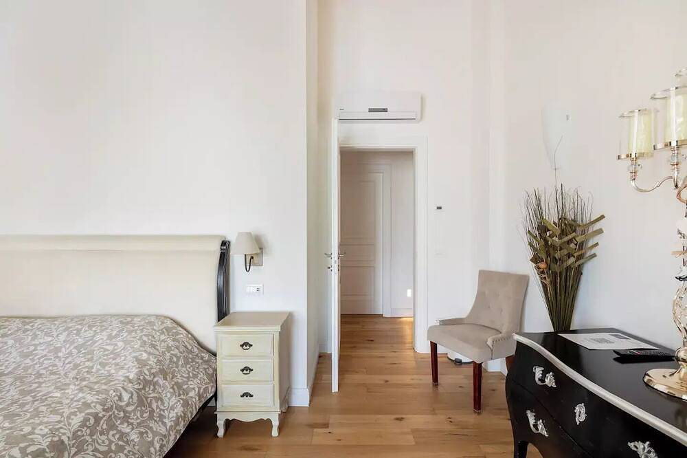 G&P Luxury Villa With Pool in Granarolo dell'Emilia, Bologna Provinz