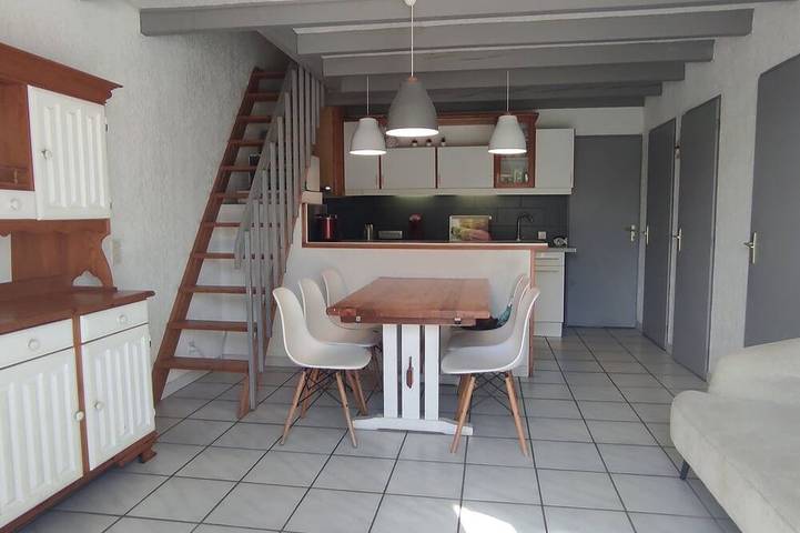 Gîte pour 8 personnes, avec terrasse à Port-la-Nouvelle