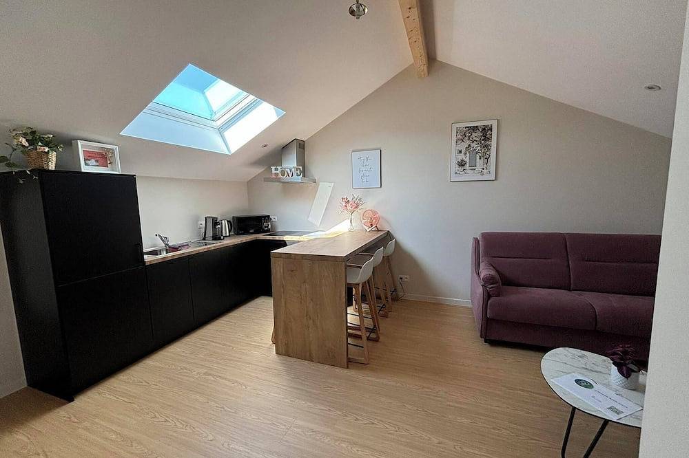 Ganze Wohnung, Liège cocoon under the roofs, 15 minutes from downtown Liège in Herstal, Lüttich und Umgebung