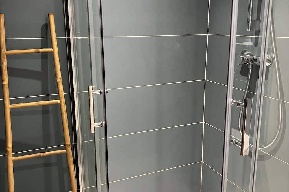 Appartement entier, Appartement plein coeur village in Étoile-sur-Rhône, Région de Valence