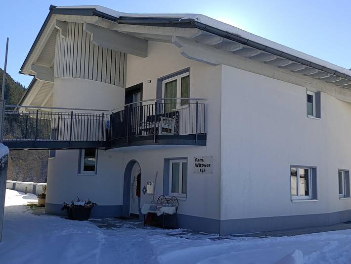 Ferienwohnung für 4 Personen, mit Balkon und Garten sowie Ausblick - 1