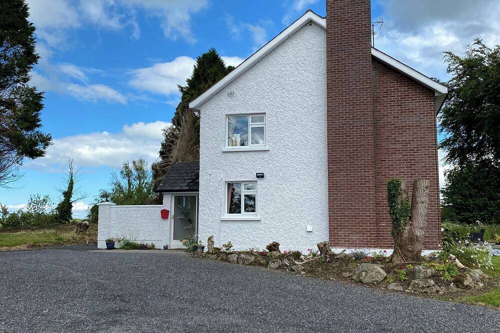 Luxurious Meath Retreat with 5 Bedrooms in County Meath