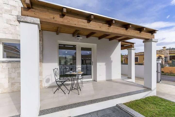 Villa für 5 Personen, mit Balkon und Garten - 1