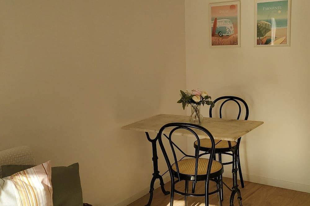 Ganze Wohnung, Charmant T2 Avec Jardinet au Coeur de Velaux in Velaux, Aix-en-Provence und Umgebung