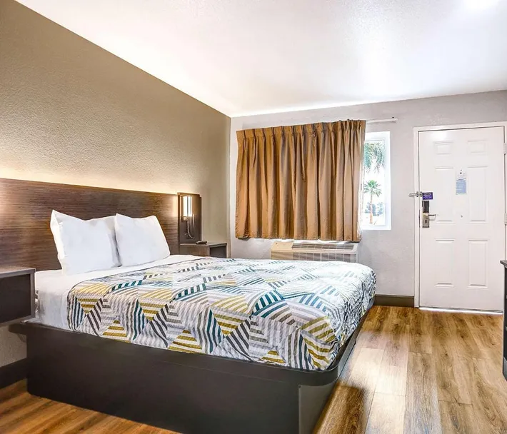 Hotel für 3 Personen, mit Terrasse und Pool, mit Haustier - 1