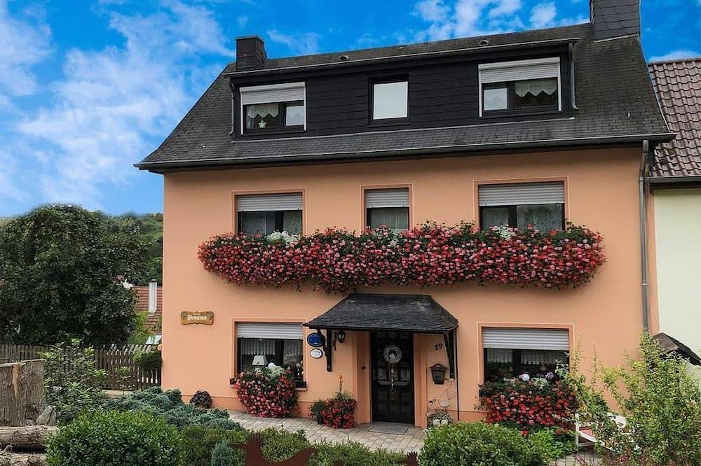 Bed And Breakfast für 2 Personen in Ockfen, Landkreis Trier-Saarburg