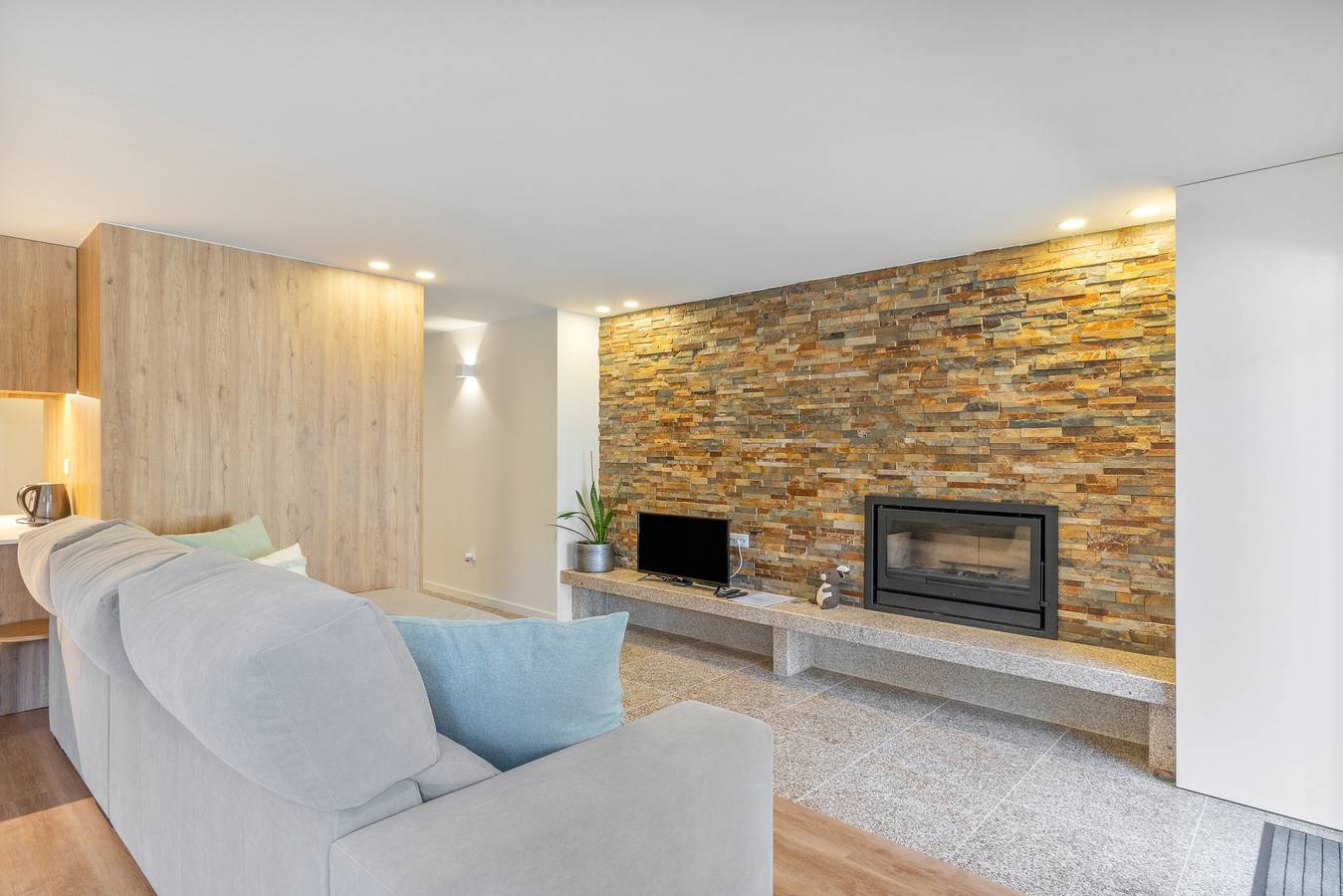 Casa T2 Fonte De S. Tiago con vistas a la montaña, Wi-Fi y aire acondicionado in Cabril, Gerês