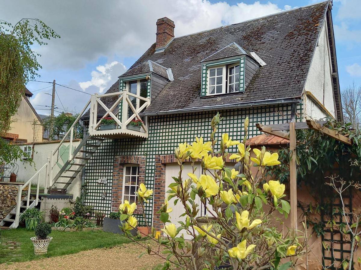 Family Double Room in Saint-Martin-de-Nigelles, Région de Chartres