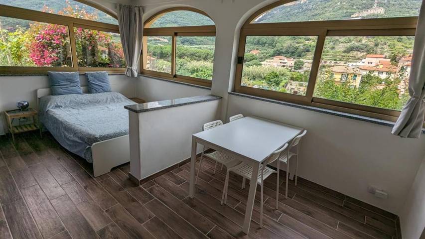 Maison d’hôte pour 3 personnes, avec vue ainsi que jardin et terrasse dans Finale Ligure - 4