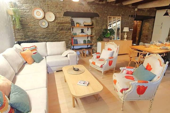 Holiday home for 10 people, with hot tub - 1