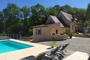 Gîte pour 6 personnes, avec jardin et terrasse à Pontcirq