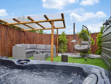 Cottage for 2 People in Lancashire, North West England, Photo 1