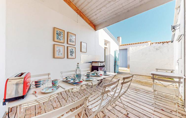 Location de vacances pour 6 personnes, avec jardin et terrasse, animaux acceptés à Saint-Denis-d'Oléron - 3