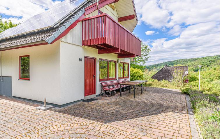 Ferienhaus für 6 Personen, mit Garten und Terrasse sowie Sauna in Kirchheim - 4