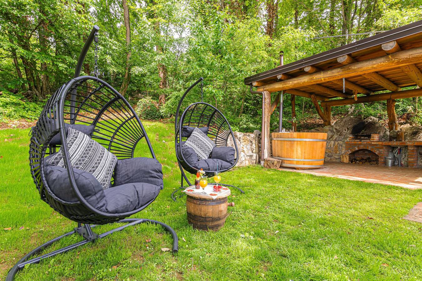 Vineyard Cottage Rataj 2 Wellness in Neustadtl, Slowenien