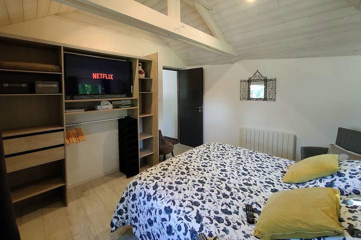 Location de vacances pour 4 personnes, avec jacuzzi et jardin à Saint-Branchs - 2