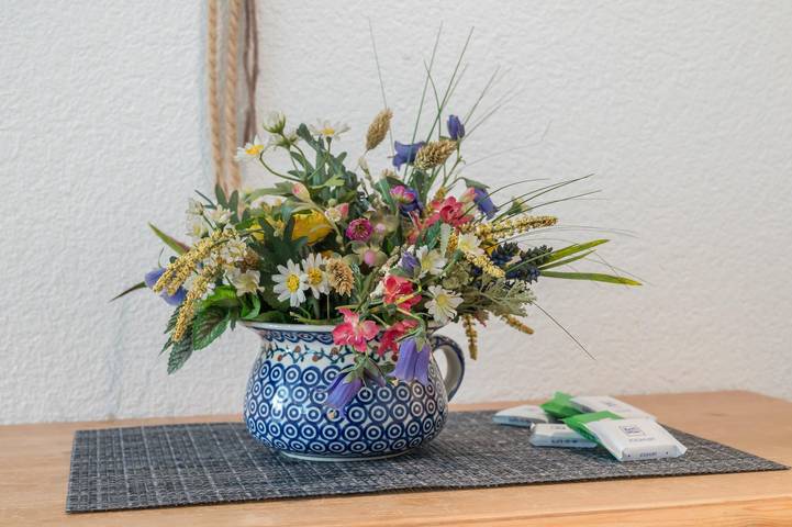 Ferienwohnung für 6 Personen, mit Ausblick und Garten, kinderfreundlich in Vorarlberg - 3