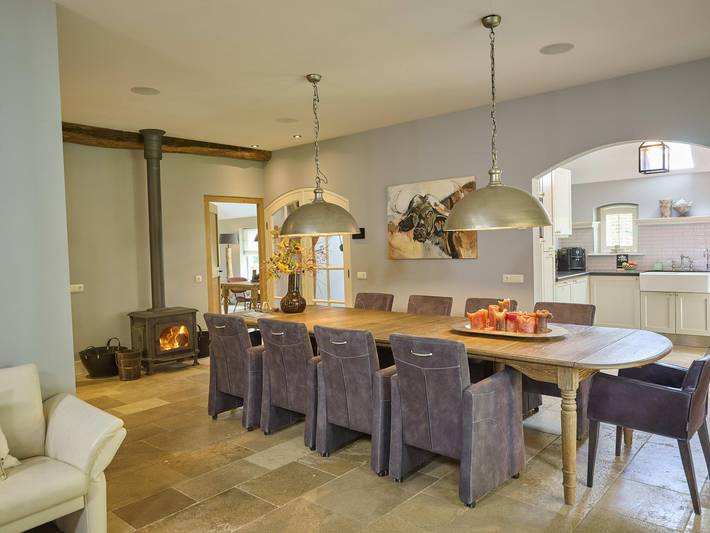 Luxury farmhouse with Turkish steam bath in Vriezenveen, Twente