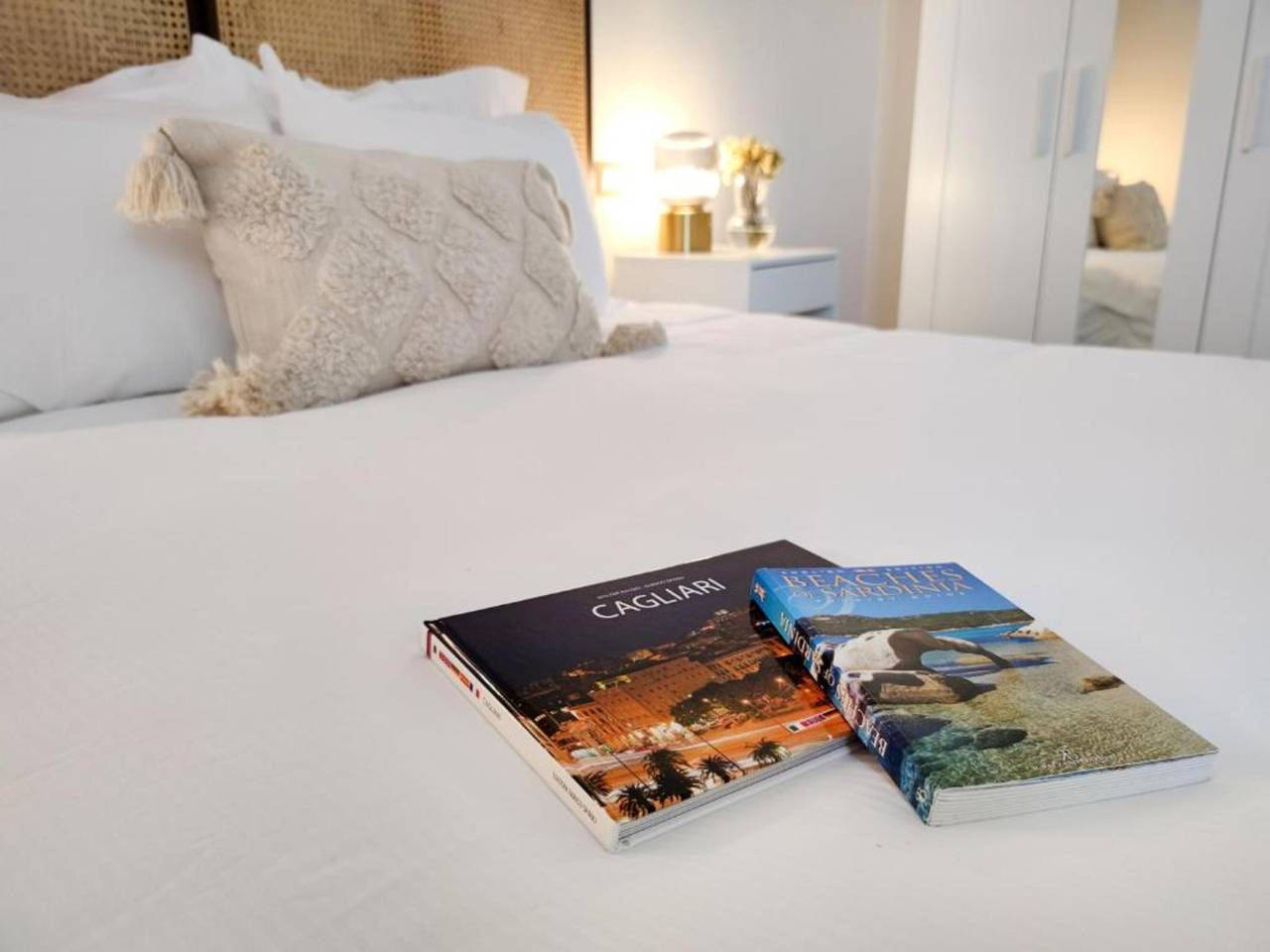 Room for 2 people with garden in Quartu Sant'Elena, Campidano