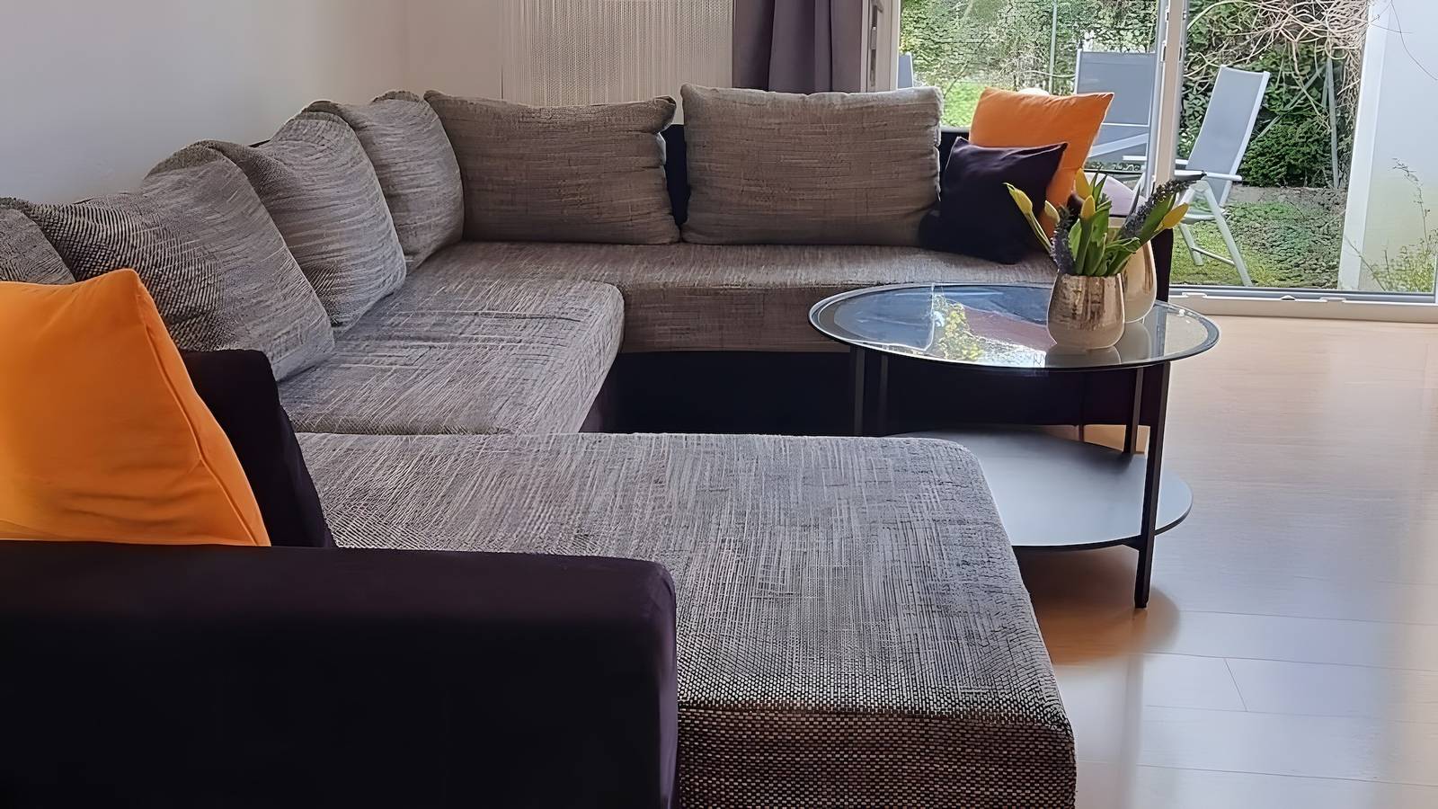 Ganze Wohnung, Apartment „Für 6 Personen, 85 m²“ mit privater Terrasse und Wlan in Bezirk Halberg, Saarbrücken
