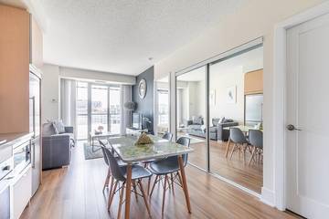 Apartment for 4 People in Toronto, Lake Ontario (Canada), Photo 2