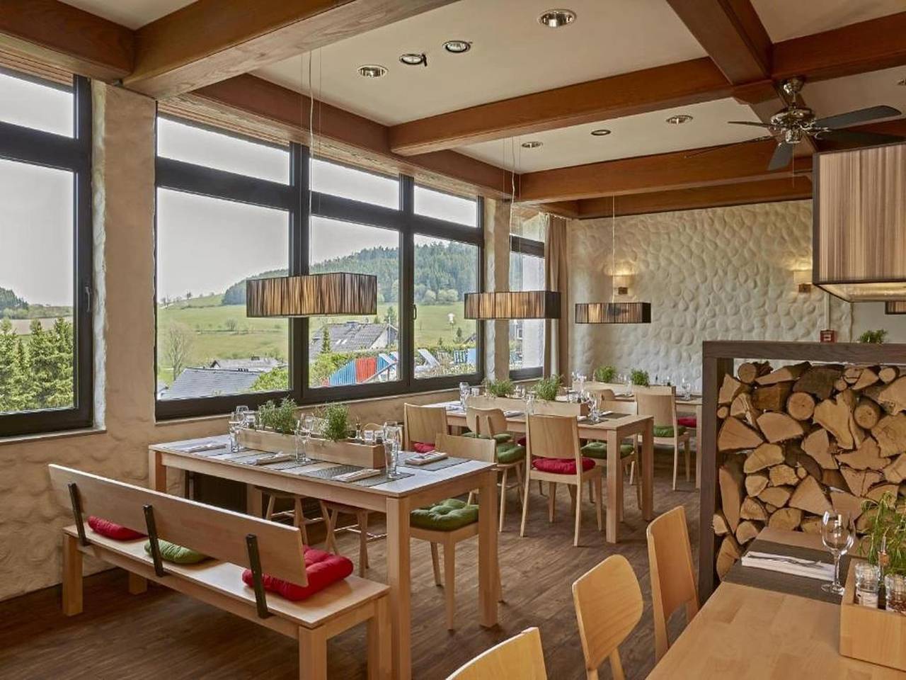 Ganze Wohnung, Sunday Hotel Willingen Comfort mit Bergblick in Usseln, Willingen